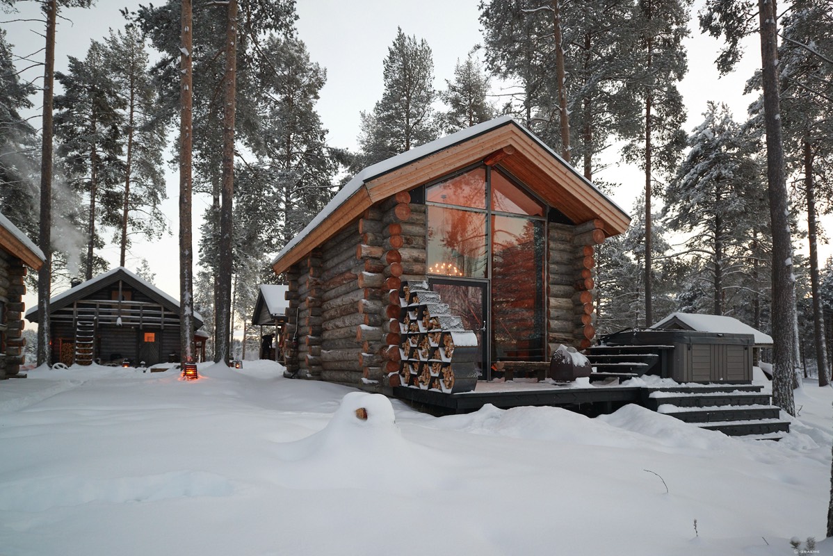 Arctic Retreat Cabin sun