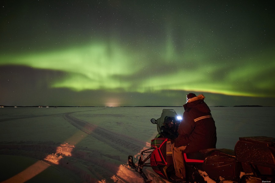 Aurora Snowmobile Pine Bay Lodge