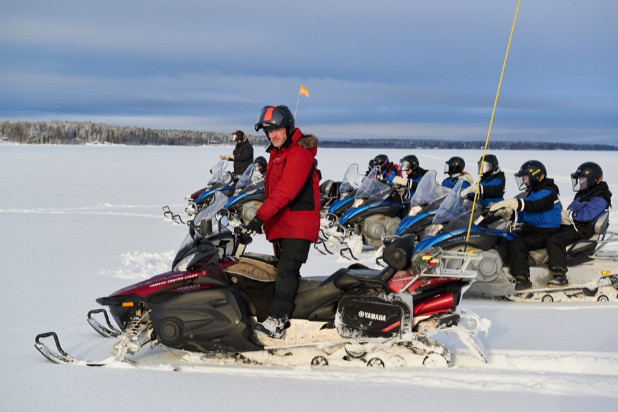 Nature Tour by Snowmobile Pine Bay Lodge