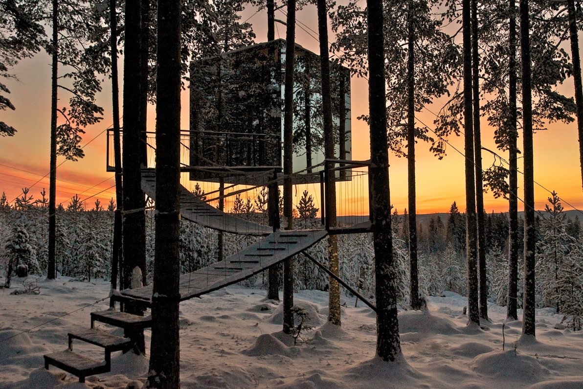 Mirror Cube Treehotel